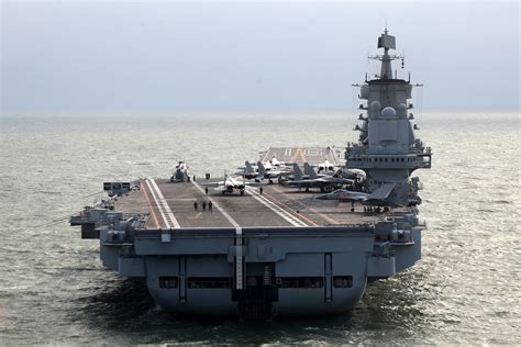 Marinha Chinesa Deve Construir O Quarto Porta Aviões Mas Suspende O