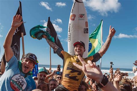 Project winners and honorees on december 9; Las tablas de Gabriel Medina made in Zarautz - Surf 30 ...