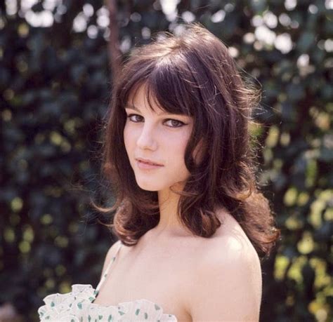 Stunning Photos Of Classic Beauties From The 1960s Taken By Angelo