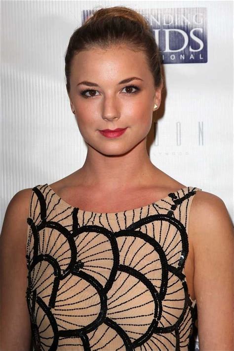 61 Sexy Pictures Of Emily Vancamp Which Will Get All Of You Perspiring Geeks On Coffee Emily