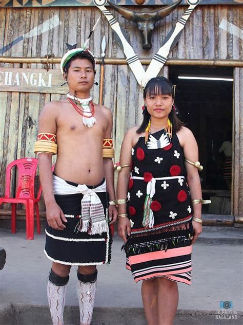 Zeliang2bnaga2bcouple2bin2btraditional2bdress Traditional Dresses Traditional Indian