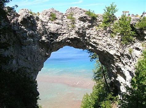 Arch Rock Mackinac Island See 1599 Reviews Articles And 406 Photos