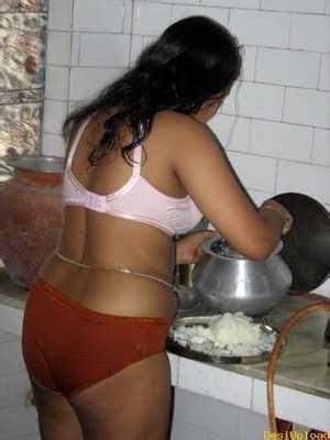 Hot Masala Desi Aunty Hungry And In Bra And Knicker