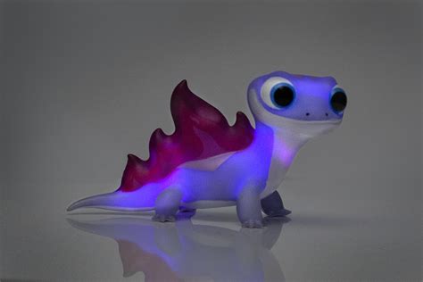 You can now print this beautiful lizard bruni from. Disney Frozen 2 Bruni Mood Light | Fire Spirit Salamander ...