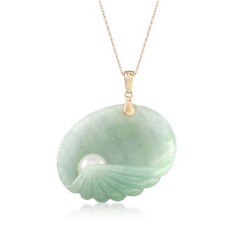 8mm Cultured Pearl And Jade Seashell Pendant Necklace In 14kt Yellow