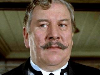 Peter ustinov was a more light hearted poirot, humane but a bit too ironic as an actor. Ŧhe ₵oincidental Ðandy: Hercule Poirot: Le Détective ...