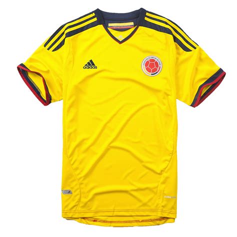Equipaciones Futbol 2014 Baratas Esta Es La Nueva Camiseta De Colombia