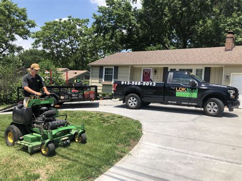 Lawn Mowing Hiring Near Me 4 Benefits Of Professional Lawn Care