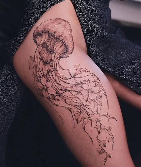 Idea By Amanda Whyland On Tattoos In 2020 Jellyfish Tattoo Tattoos