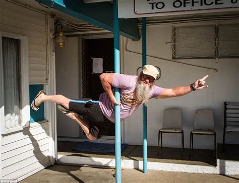 Queensland Man With A Bushy Beard Who S Also A Pole Dancing Addict Daily Mail Online