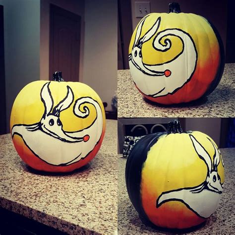Halloween office decor | Office halloween decorations, Pumpkin