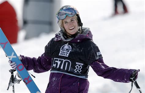 Star Skier Sarah Burke Dead At 29 Cbs News