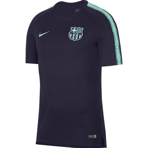 There is a third goalkeeper kit its colour is orange.fc barcelona's goalkeeper usually appears. CAMISETA OFICIAL DE ENTRENAMIENTO FC BARCELONA 2018-2019 ...