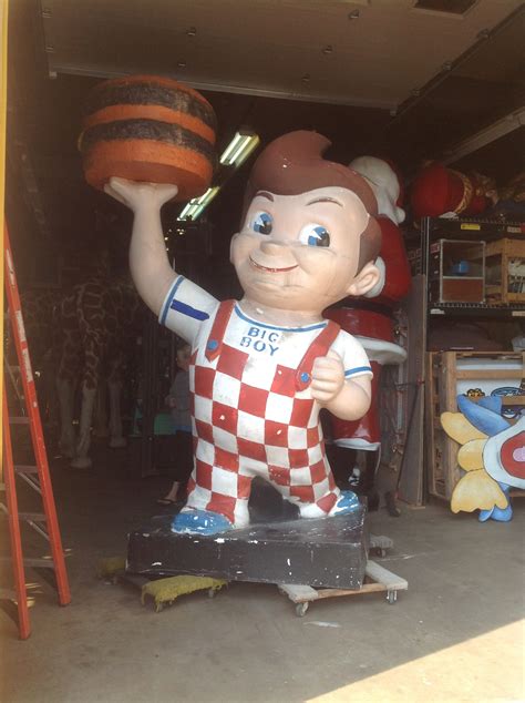 Huge Vintage Bobs Big Boy Restaurant Rotating Statue Obnoxious Antiques