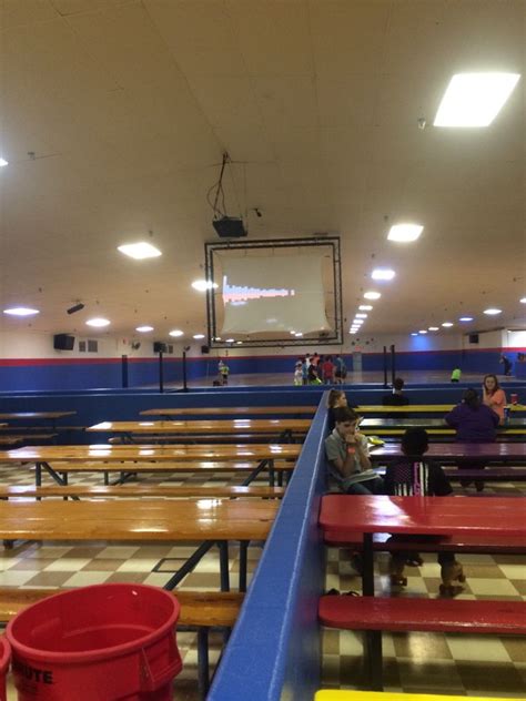 Rainbow Roller Rink Skating Rinks 1695 N Loop 336 E Conroe Tx