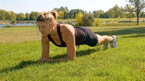 Whats The Best Way To Plank Outside Online Plank Workout