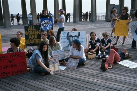 Feminist Protests — 1960s And 1970s Activist Movements In 2020 Feminist Protest Women In