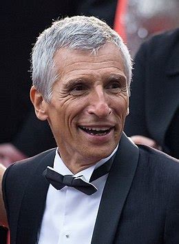 Présentateur de nombreuses émissions de divertissement sur les chaînes publiques et privées, il est l'un des animateurs les plus populaires du paysage audiovisuel français. Nagui — Wikipédia