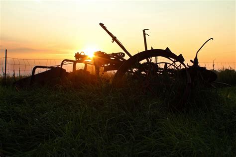 Kallie Shawcroft Photography, yellow sunsets, pink sunsets, purple sunsets, farm equipment ...