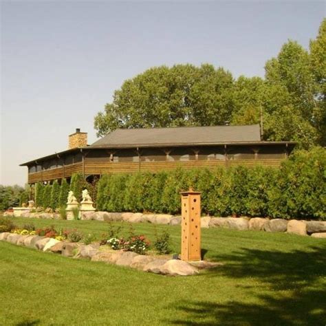 Adelines House Of Cool Lake Vacation Rental Vacation Rental Green
