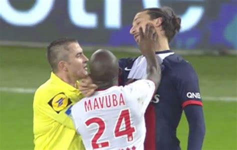 Zlatan Ibrahimovic Fight Rio Mavuba Yellow Cards