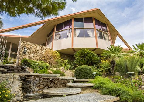 Top 5 Places To See Mid Century Modern Architecture