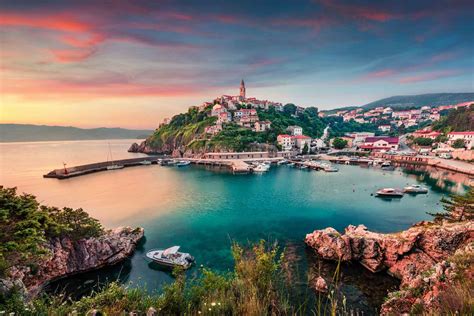 17 Most Beautiful Mediterranean Islands To Visit This Year Nomad Paradise