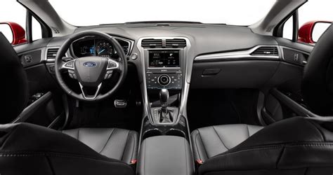 The 2019 ford fusion comes in s, se, sel and titanium trim levels. Ford's newest Fusion is a competitive entry in midsize ...