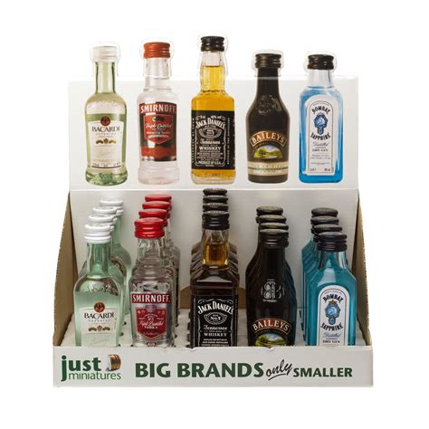 Party Box - 5 x 4 Miniatures | Miniature alcohol bottles, Alcohol bottles, Mini liquor bottles