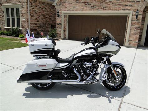 Custom motorcycles haven't been the same since. 2012 Harley-Davidson® FLTRXSE CVO™ Road Glide® Custom ...