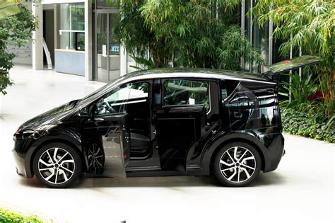 Sono Motors Sion Electric Car Uses Solar Panels To Boost Battery — Quartz