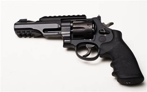 31 Smith & Wesson Revolver HD Wallpapers | Background Images