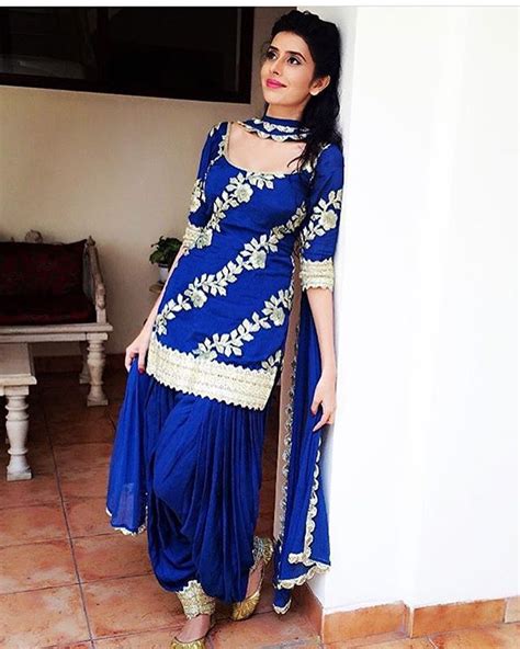 Salwar Kameez Designer Gauahar Khan Best Kurti Designs Ladyindia Com Patiala Dress