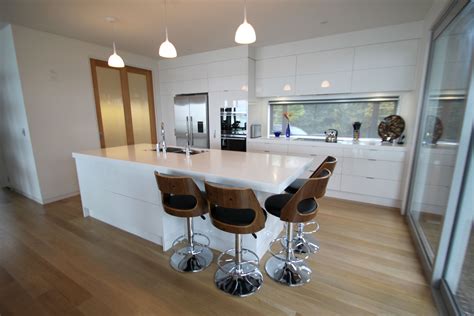 Contemporary Kitchens Focus On Sleek Clean Lines Minimal But Dynamic