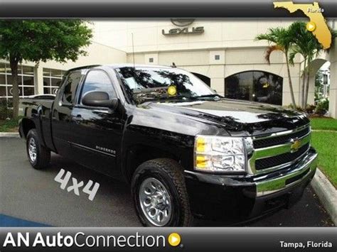 Sell Used Chevrolet Silverado 1500 Ls Extended Cab Pick Up 4x4 In Tampa