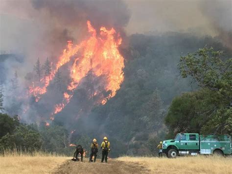 Report Calls Forest Service Response To 2016 Big Sur Fire