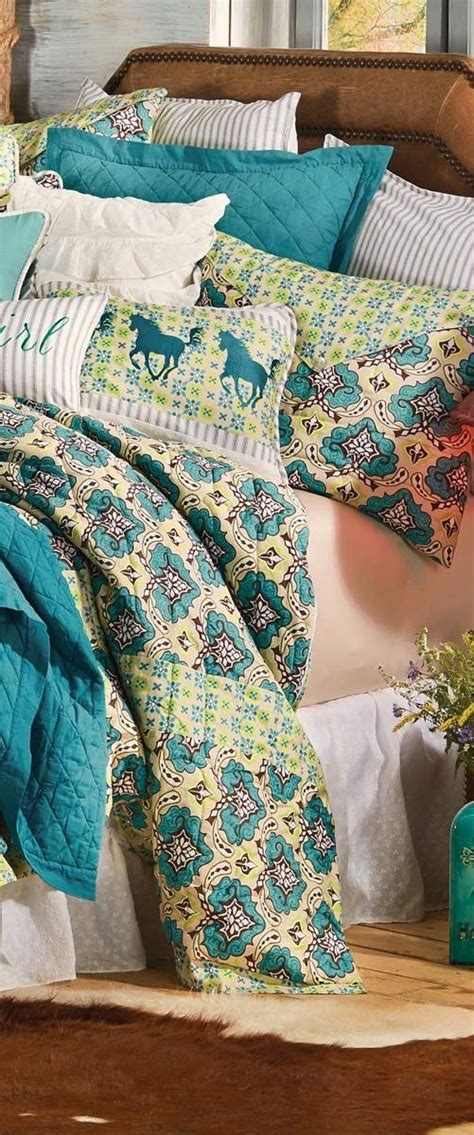 Choose the girls horse bedding set. Western/Cowgirl Bedding Collection | Horse comforter sets ...