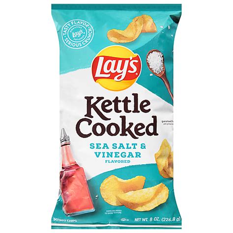 Lays Kettle Cooked Potato Chips Sea Salt And Vinegar Flavored 8 Oz