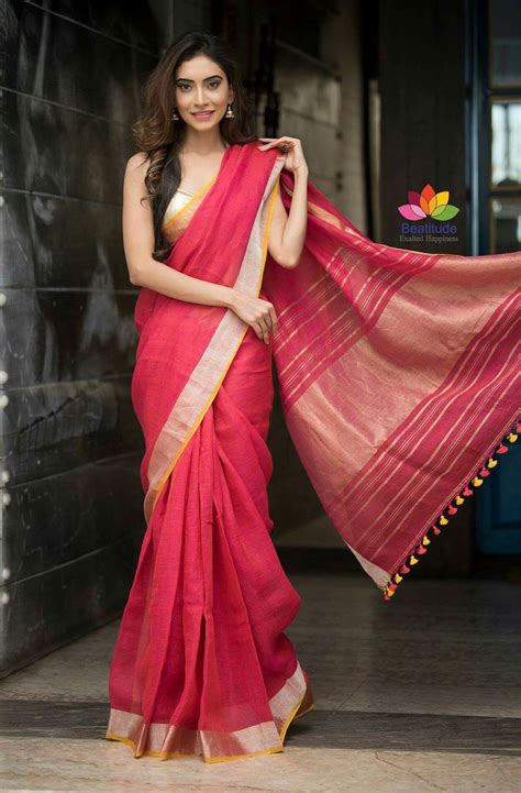 Pin By AlmeenaYadhav On Saree S Saree Poses Saree Trends Stylish Sarees