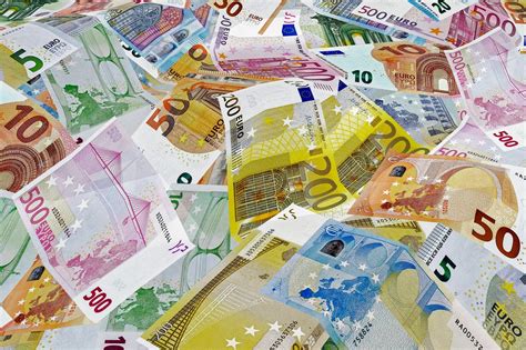 Wir haben selber keinen geld ausdrucken test selbst durchgeführt. Geld Ausdrucken - Druckvorlage Alle Euroscheine Und Munzen Als Spielgeld Euro / Hier finden sie ...