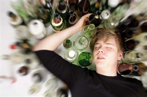 How To Tell The Difference Between Alcohol Addiction Alcoholism And