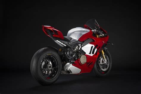 Nuova Ducati Panigale V4 R 2023 Dueruote