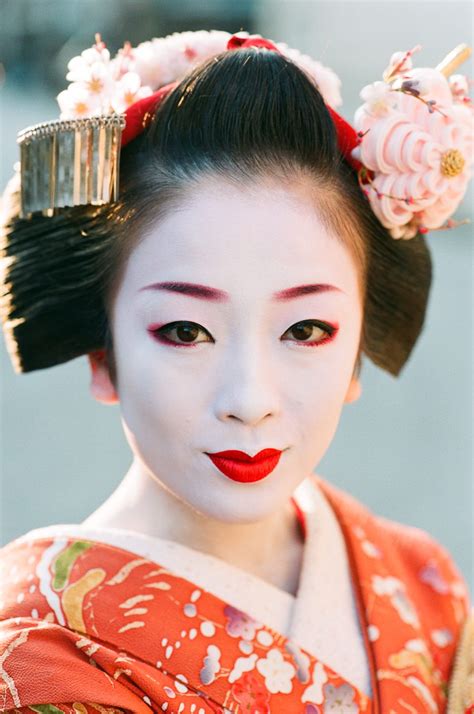 Japanese Geisha Japanese Beauty Japanese Kimono Japanese Girl