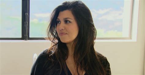 Scott Disick Shaves Kourtney Kardashians Pubic Hair Video Popsugar
