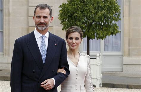 Celebrating Latina Life In Style The Evolution Of Queen Letizia And