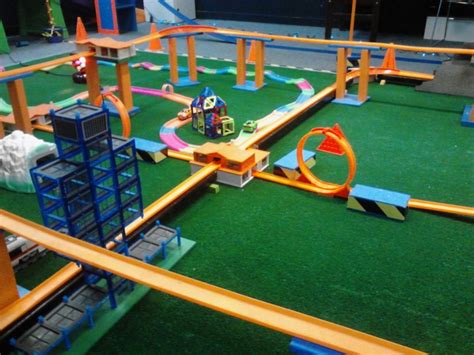 Hot wheels leap the gap, and speed around the tight curves. New Improved Hot Wheels Blu Track Layout! | Blu Track ...