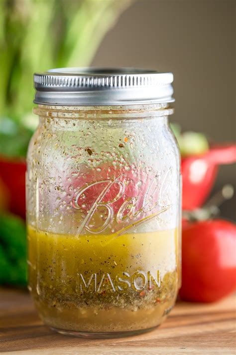 This Uber Easy Italian Dressing Recipe Turns Simple Pantry Staples Into