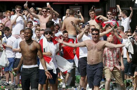 World Cup Alcohol Banned England Fans Will Not Be Allowed To Drink At Games Or Fanzones Daily