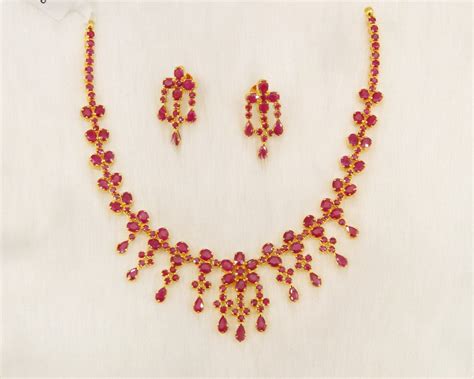 Necklaces Harams Gold Jewellery Necklaces Harams Nk28912758 At