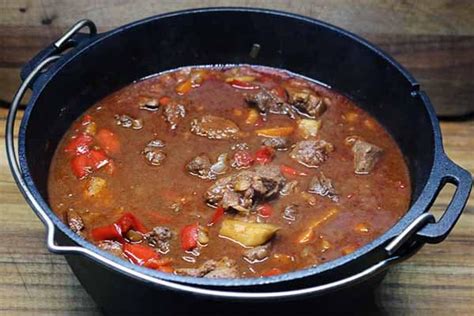 Dutch Oven Rezept Gulasch Aus Dem Dutch Oven McBrikett